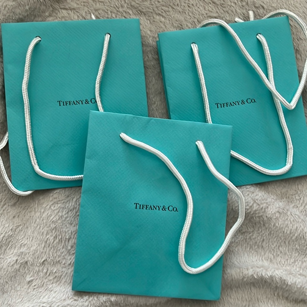 New Tiffany & Co set of 3 gift bags 5”x6”